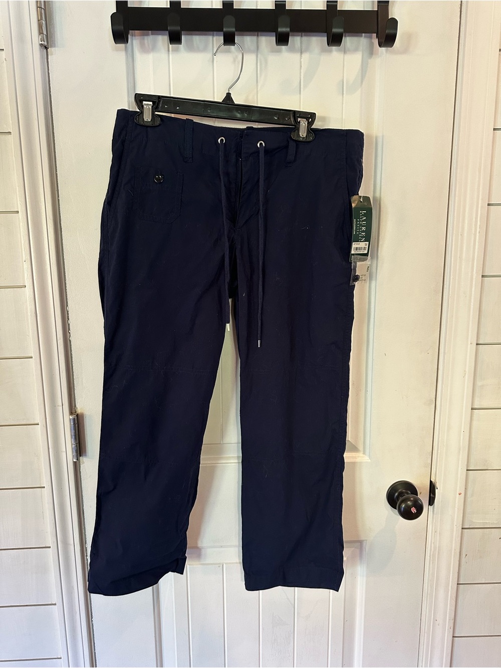 Ralph Lauren women pull on  Navy Drawstring cargo Cropped Pants